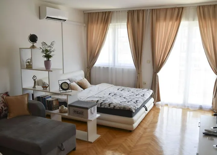 Luna Apartman